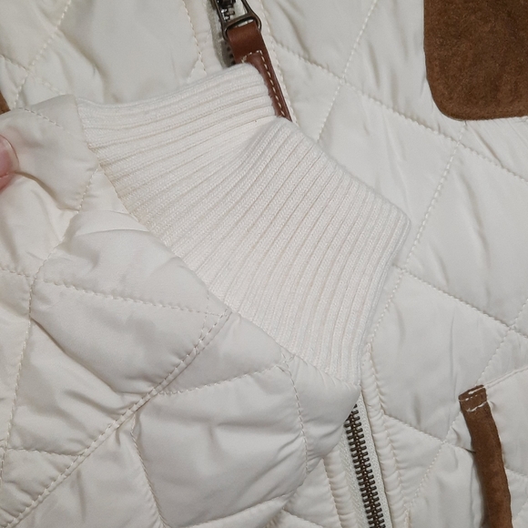 [Ralph Lauren] White quilted puffer jacket with suede. - Picture 8 of 11